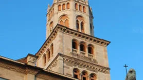 La torre Ghirlandina del Duomo di Modena